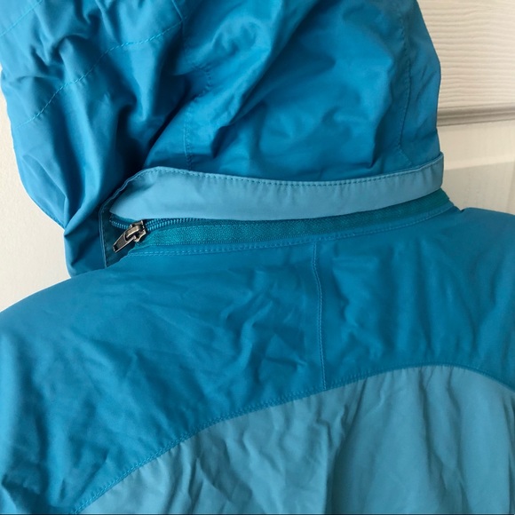 LL Bean Women’s Winter Jacket - Picture 7 of 8